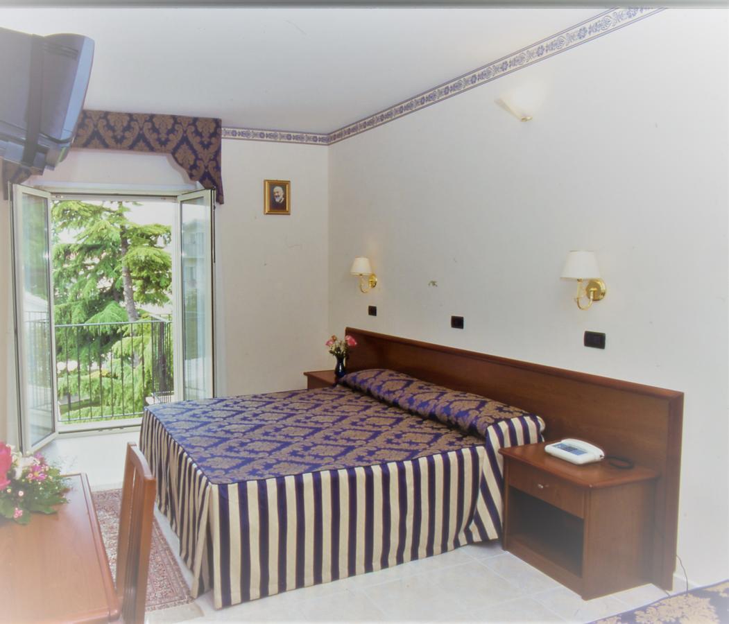 Hotel Di Cosmo San Giovanni Rotondo Eksteriør bilde