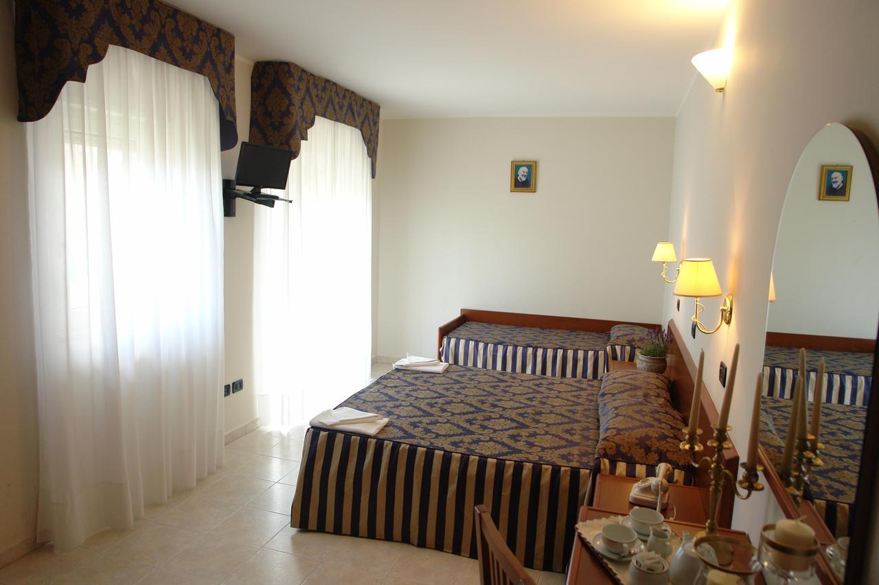 Hotel Di Cosmo San Giovanni Rotondo Eksteriør bilde
